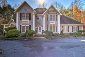 Million-Dollar Estate by Downtown Franklin!